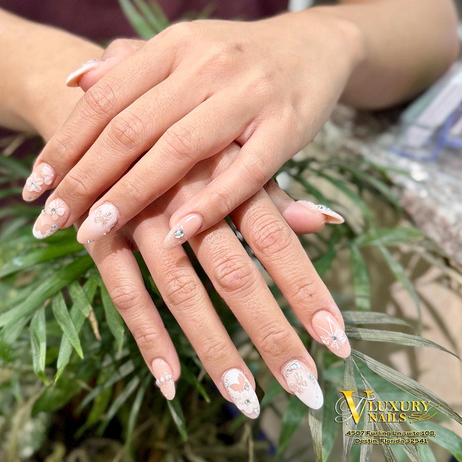 Trending Nail Art